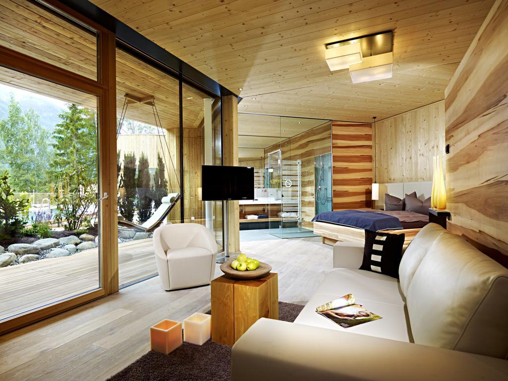 Naturhotel Waldklause Längenfeld Exteriör bild