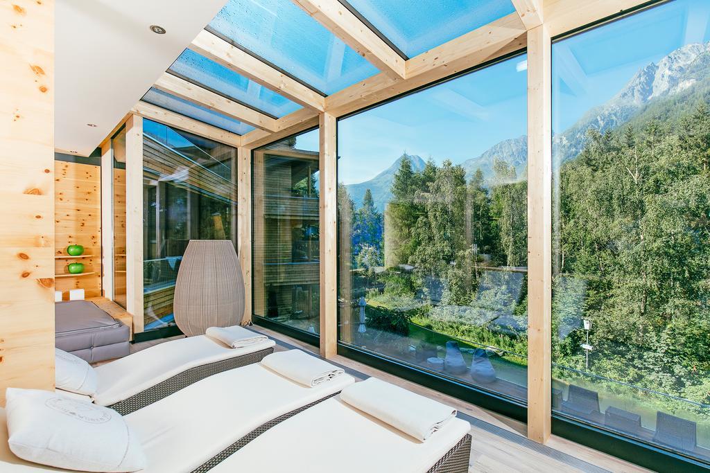 Naturhotel Waldklause Längenfeld Exteriör bild