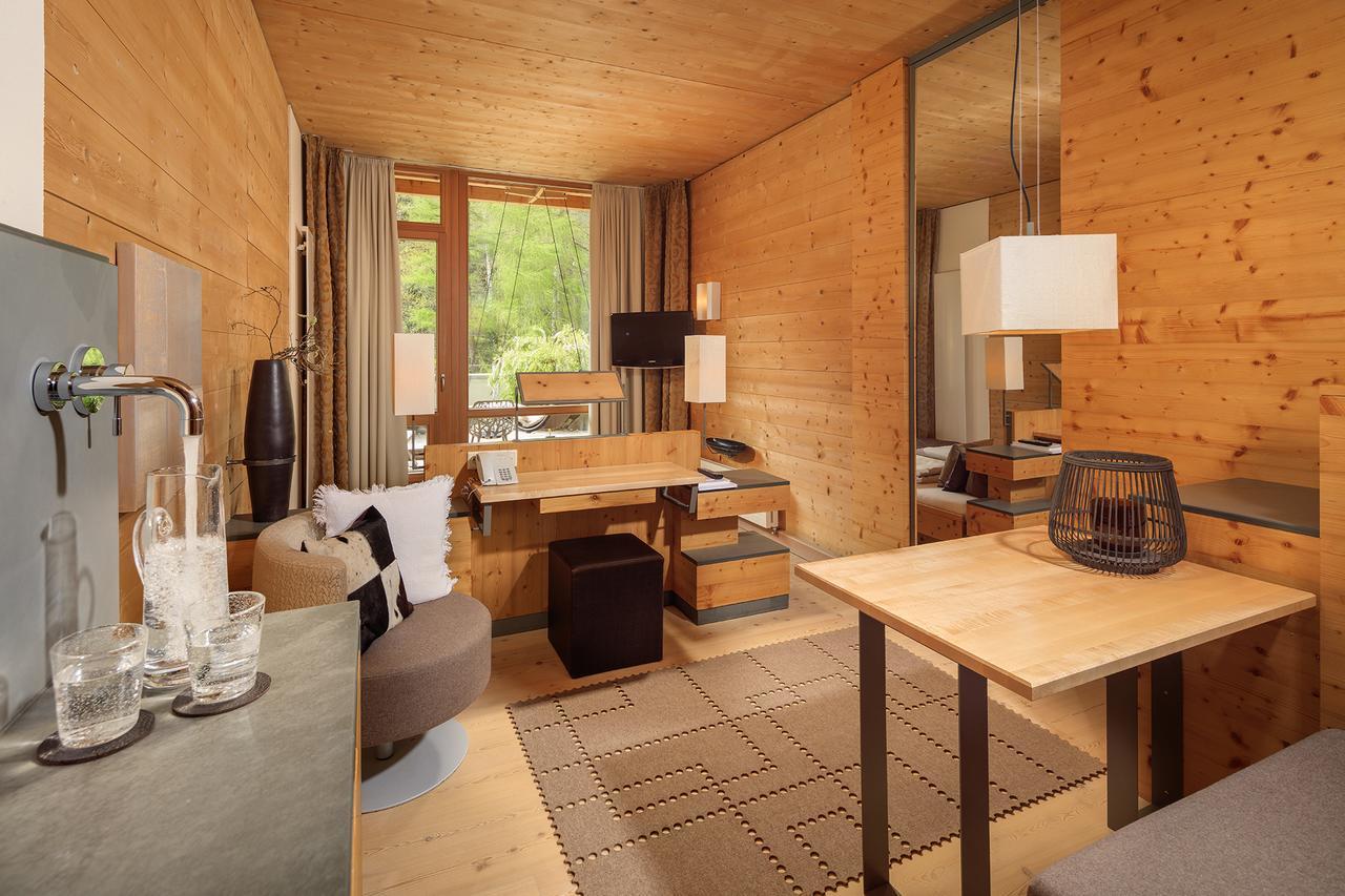 Naturhotel Waldklause Längenfeld Rum bild